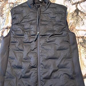 Women’s Black Quilted Puffer Vest - Lightweight Layering